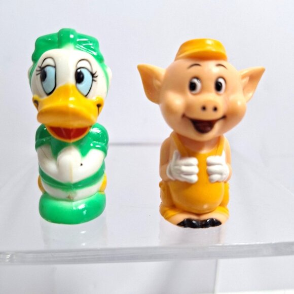Disney Other - 1986 Disney Playmates Train Daisy Duck & 1 of the 3 Little Pigs 2" Figures